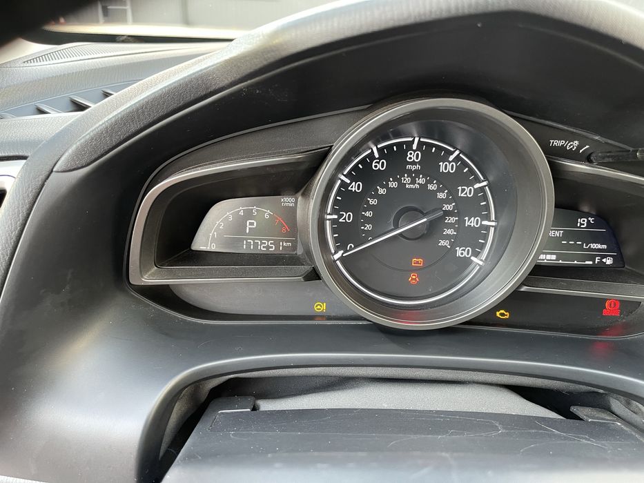 Mazda 3 2018 • 2.0 • Автомат • USA