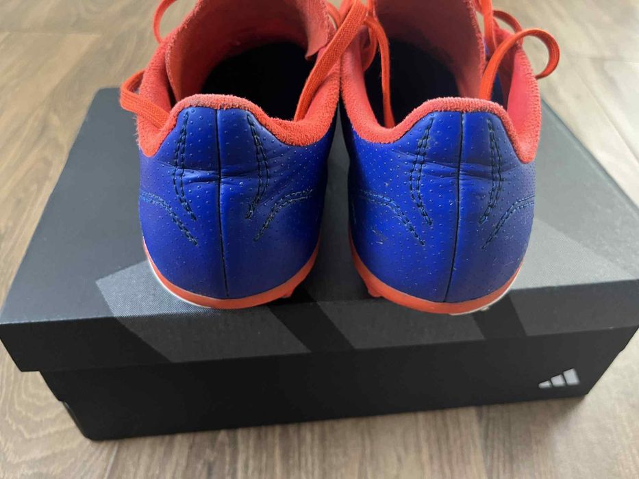 Korki dziecięce Adidas Predator League FG Junior ID0911 rozmiar EU 35