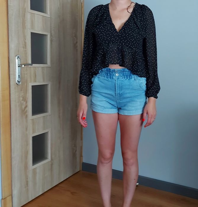 Elegancka bluzka h&m z falbanka