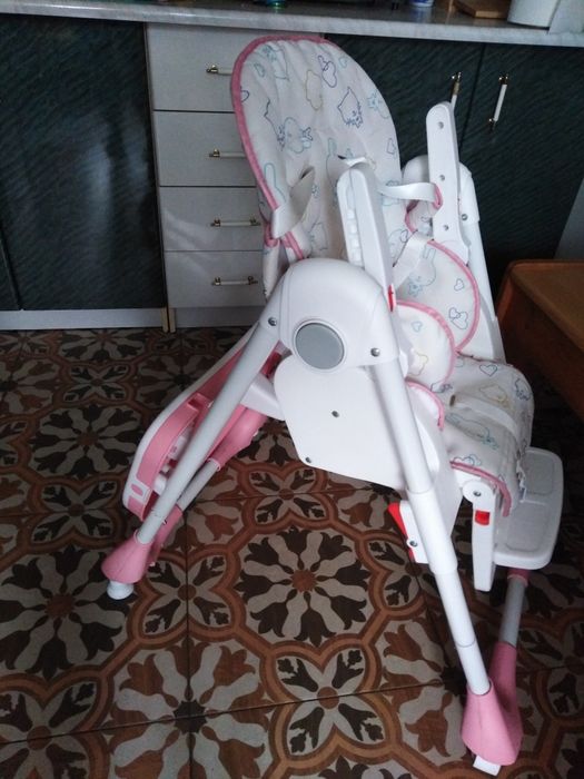 Krzesełko do karmienia