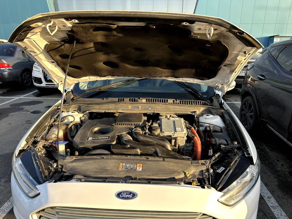Ford fusion hybrid 2013 (2014)