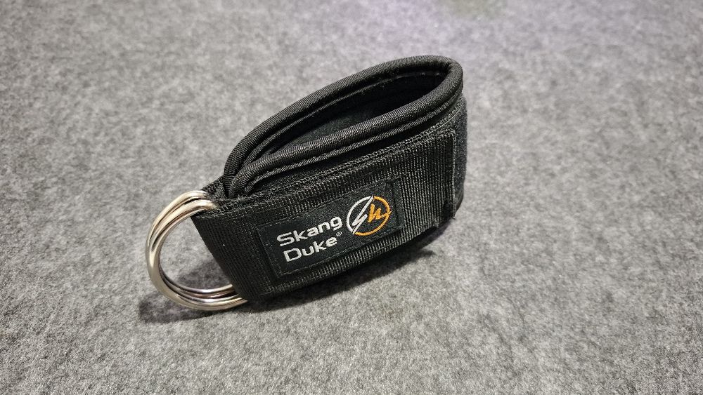 Tornozeleira com velcro. Nova.431740967527403520