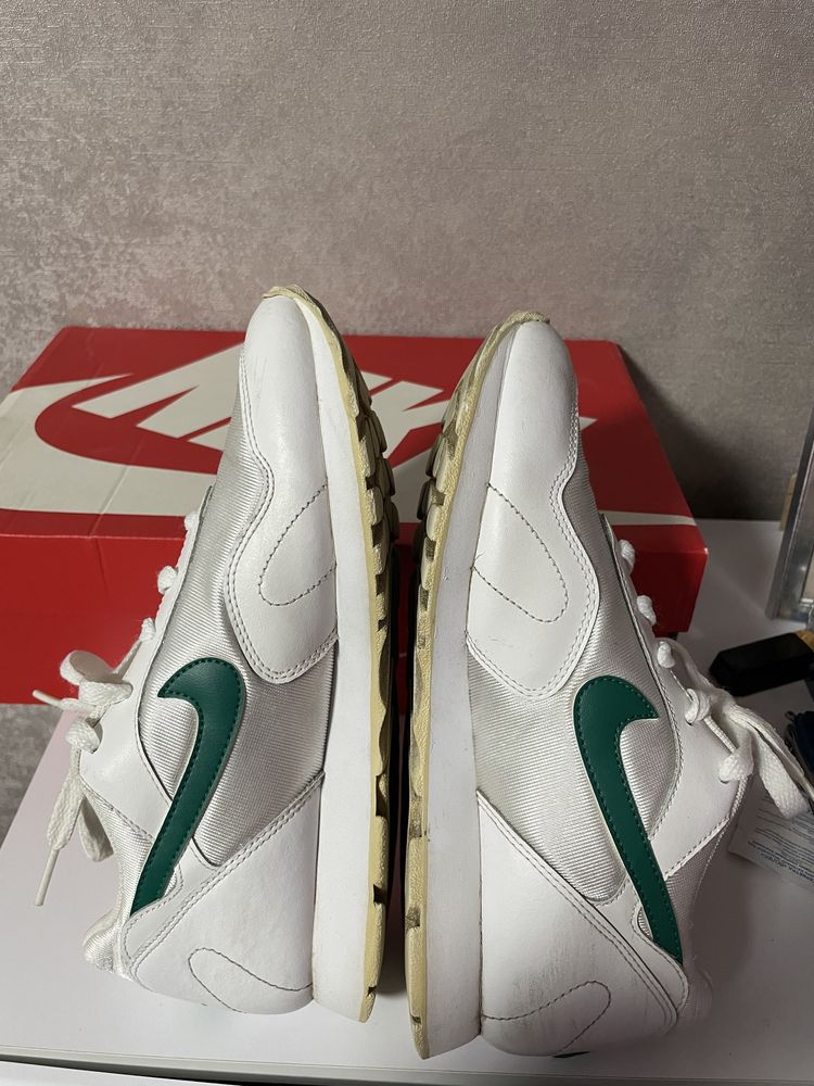 Nike air clearance outburst
