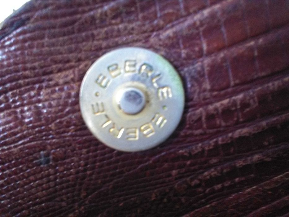 DESOCUPAR |Capa de agenda | Pele crocodilo | antiguidade