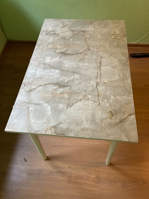 Stół 60x90 wysokość standardowego stolu/biurka