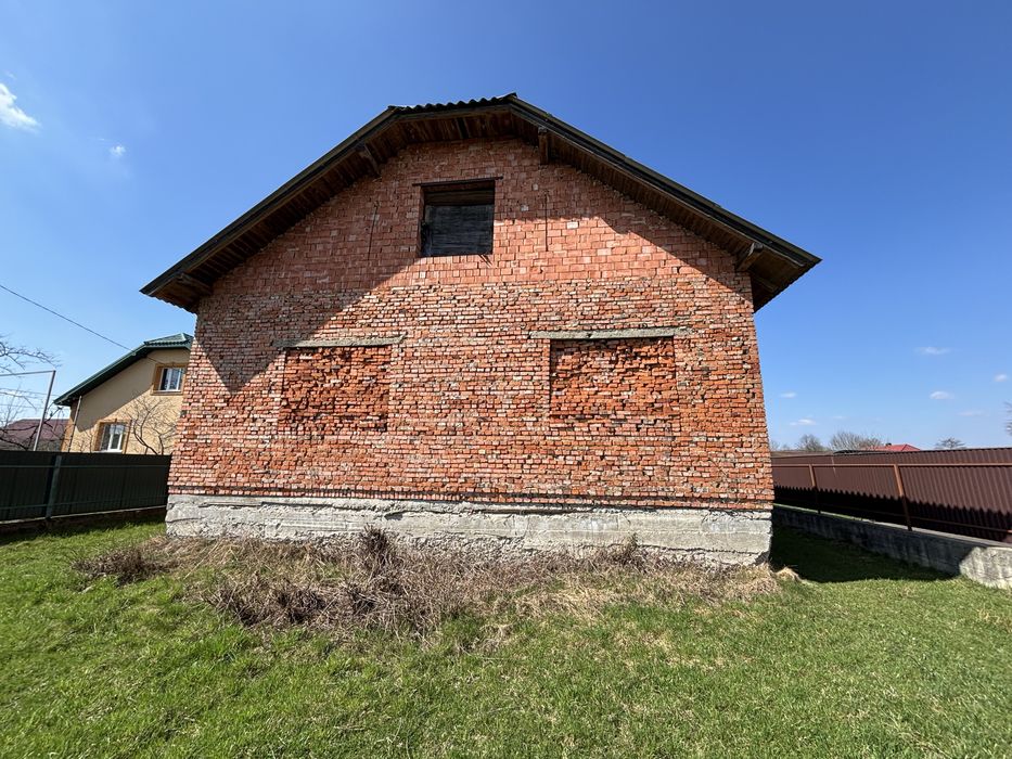Продається будинок 130м . Ділянка 12.5 сотих. Стебник. Світло. Газ  Школа  Садок