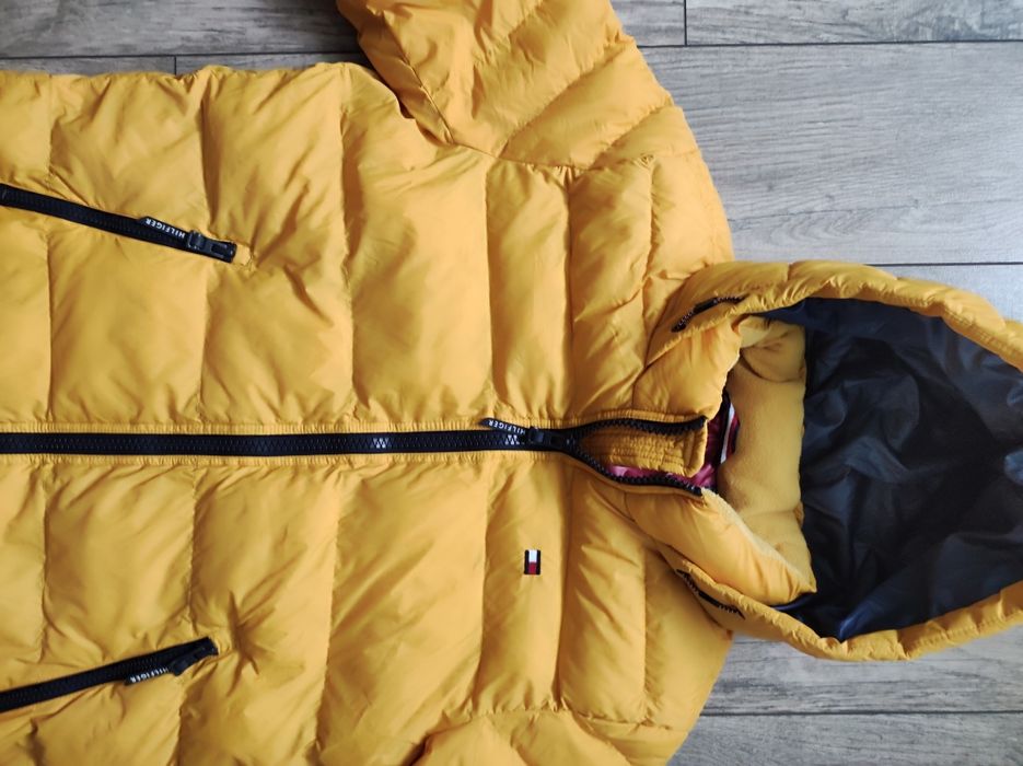 Фірмова куртка чоловіча