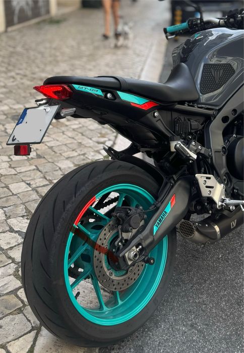 Yamaha MT-09 2022 - Cyan Storm