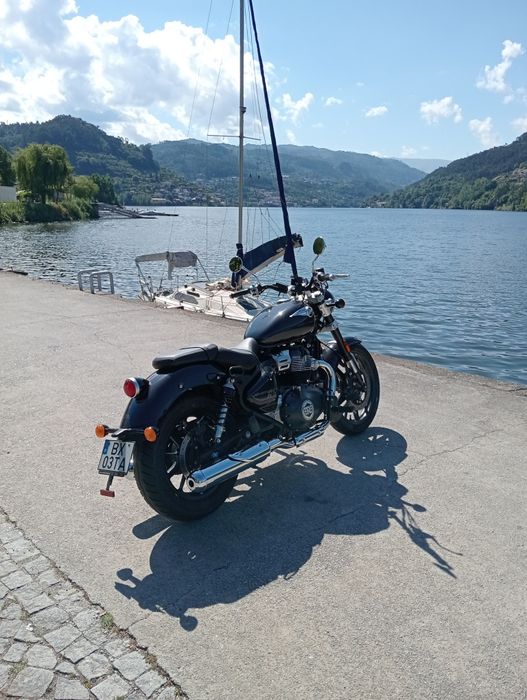 Royal Enfield Super Meteor 650