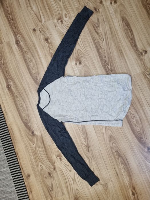 Odzież termiczna koszulka bluzka Vikajjell L 40 wełna