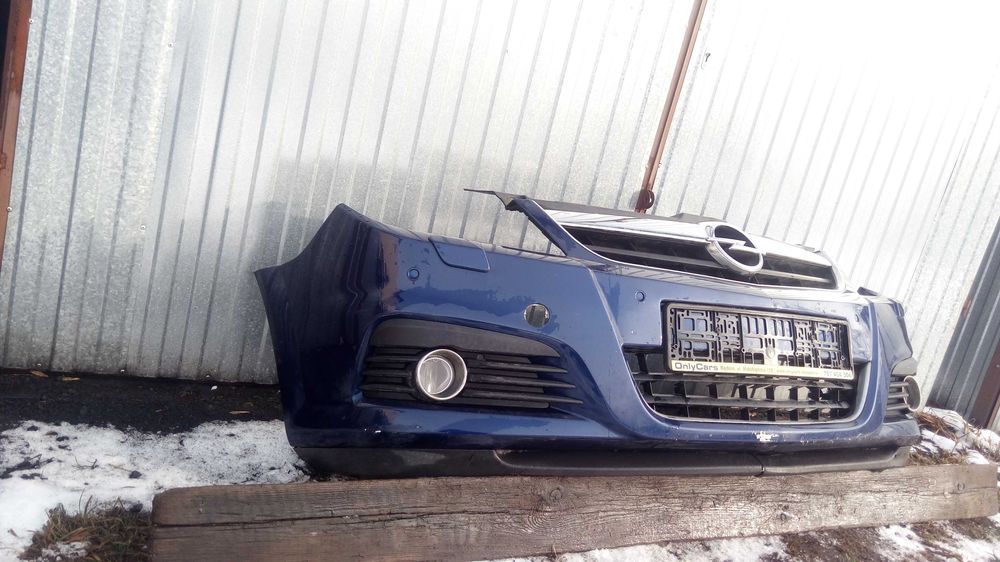 Opel Vectra C LIFT Zderzak Przód z grillem czujniki PDC spryski Z21B