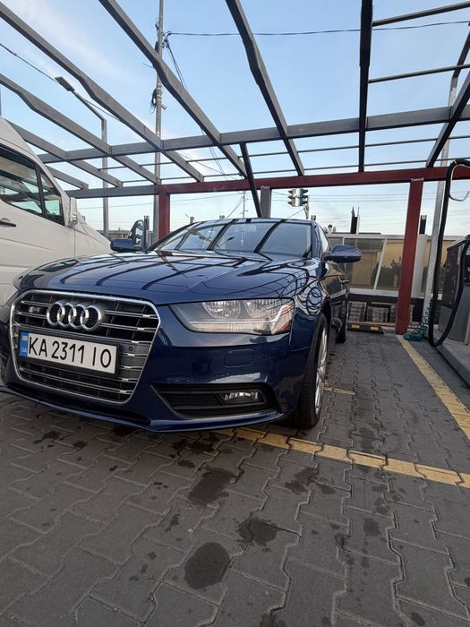 Audi A4 2013 VIN WAUAFAFL1EA046607 фото оголошення 16 з 20
