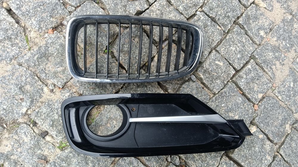 Grelha de parachoques BMW f30 F31 de 2014