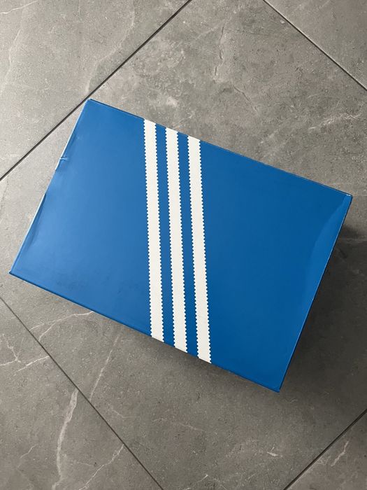 Коробка adidas коробка для обуви: 100 грн. - Подарункові коробки та ...