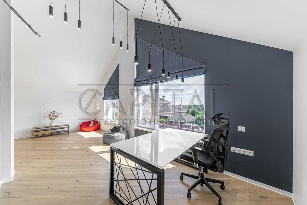 Продаж будинку з басейном, Лесники, Обуховский р-н