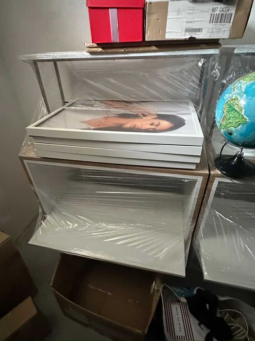 2 Móveis para montra