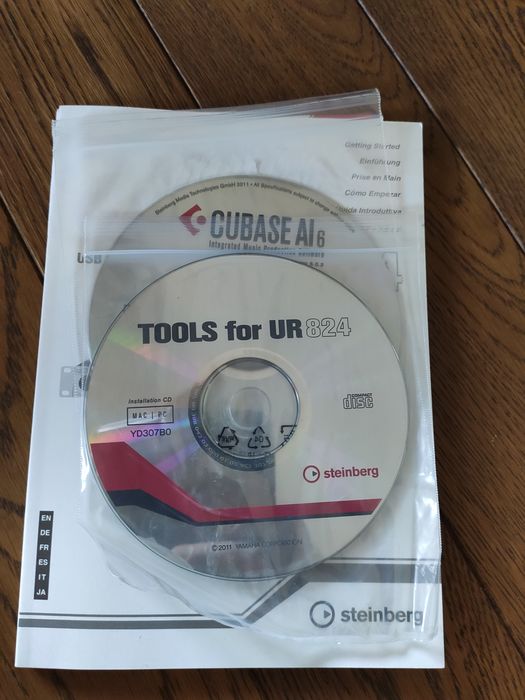 Steinberg UR824 interfejs audio USB + Cubase, stan idealny