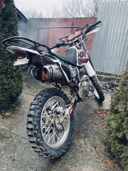 HONDA xr250 enduro