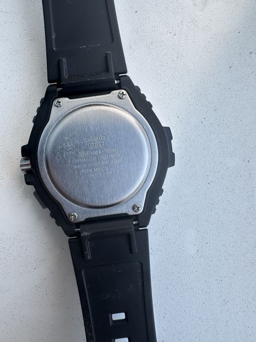 Продам часы Casio