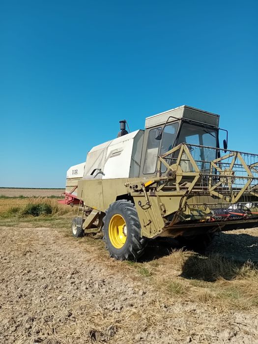 Kombajn Fortschritt E512