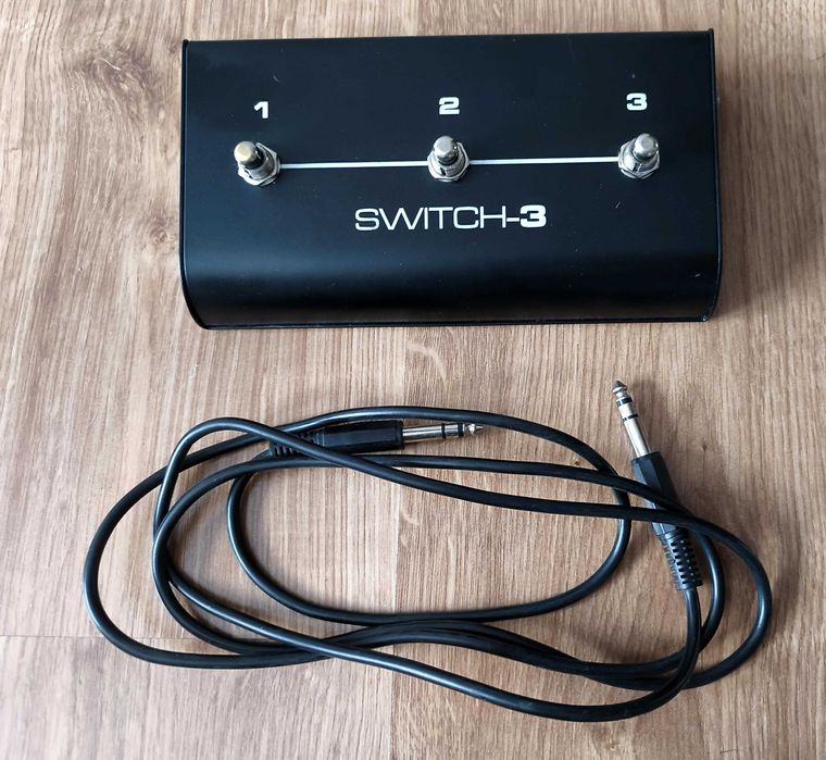 TC Helicon Switch-3, Footswitch + kabel jack - jack, przełącznik nożny