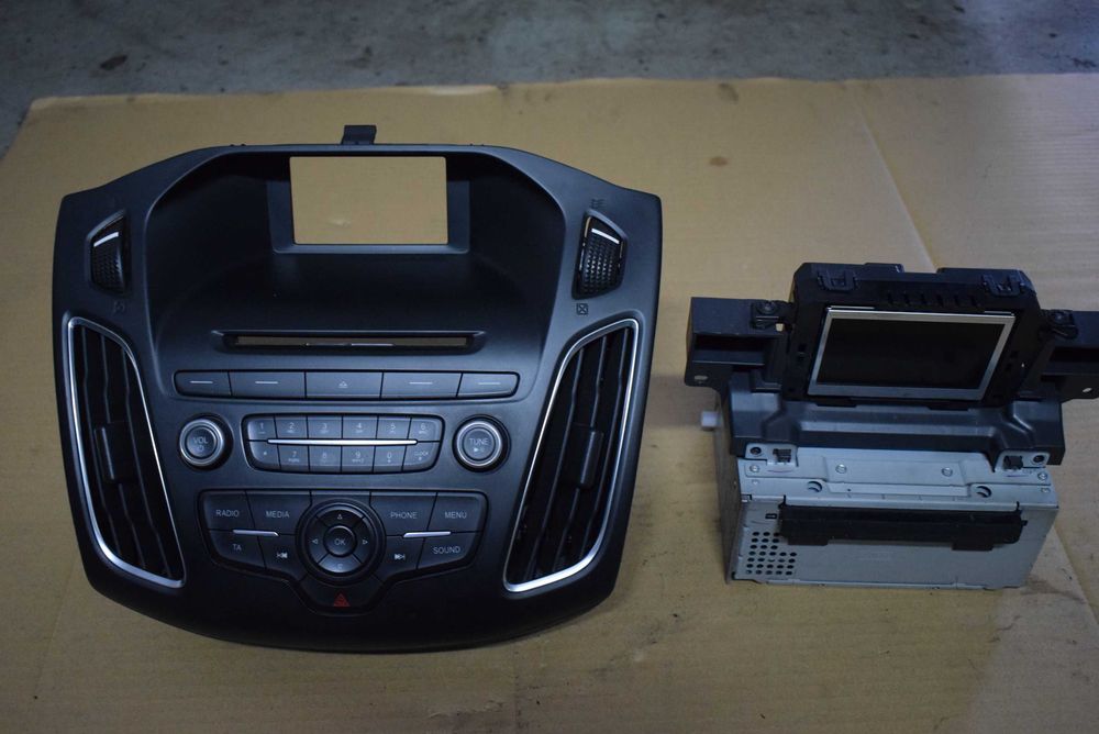 Radio cd Ford Focus mk3 lift C-max mk2 - INNE CZĘŚCI