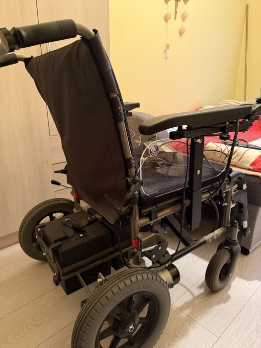 wozek inwalidzki elektryczny