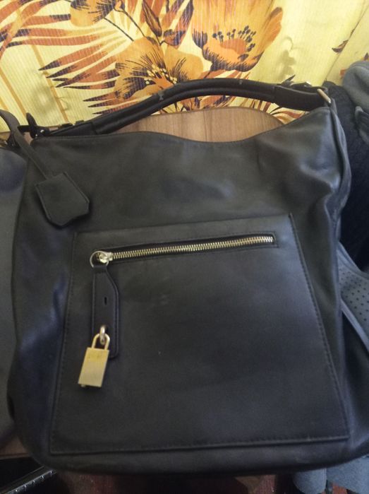 Две.женские.сумки.