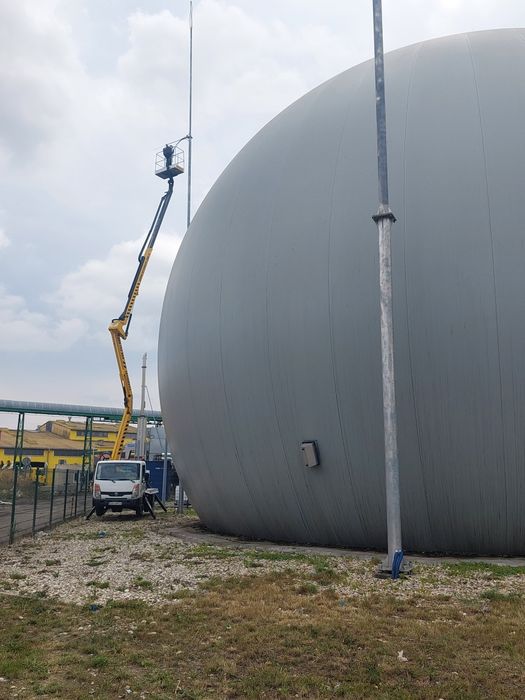 Podnośnik koszowy 20/30M Wrocław usługi 508.752.964  wynajem Oława