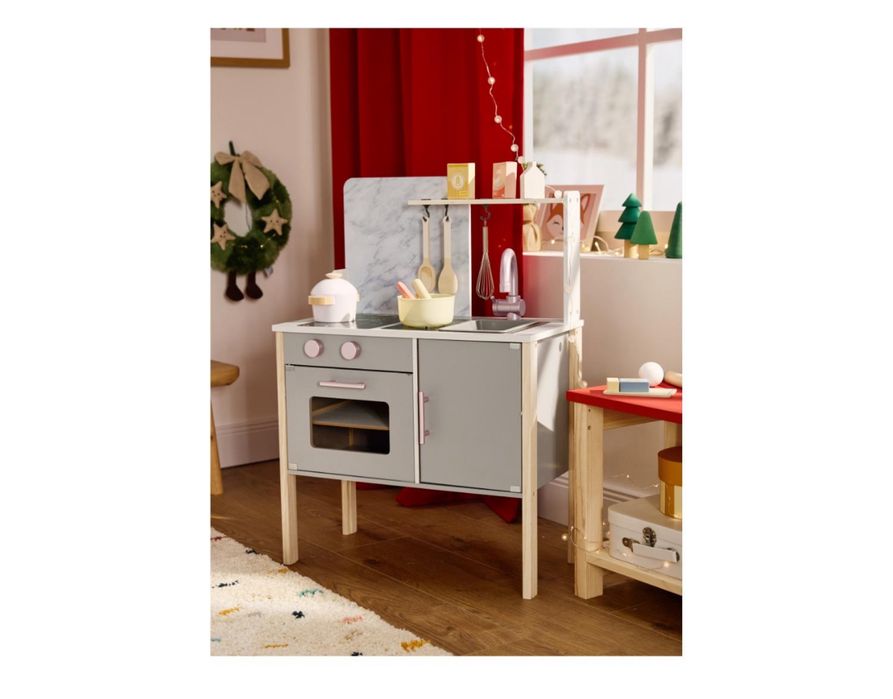 Деревʼяна кухня Lupilu