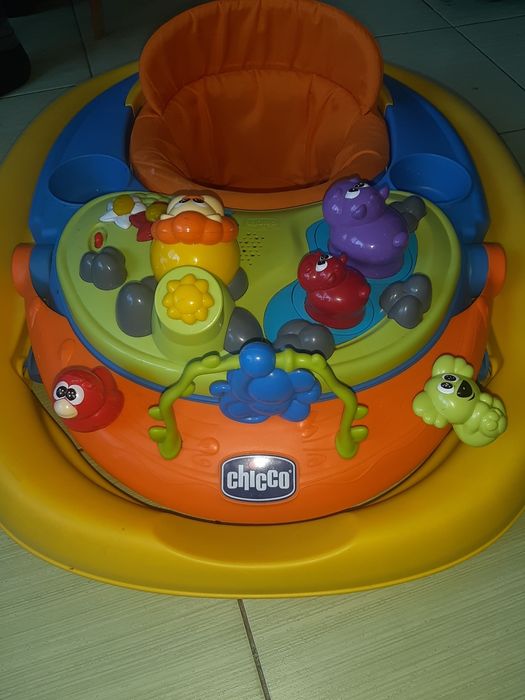 Ходунки детские chicco