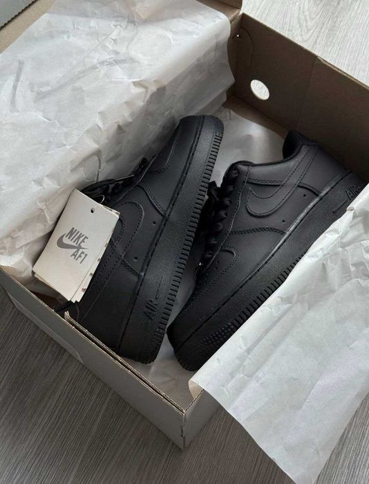 Кросівки Nike Air Force 1 Black чорні найк аір форс класичні
