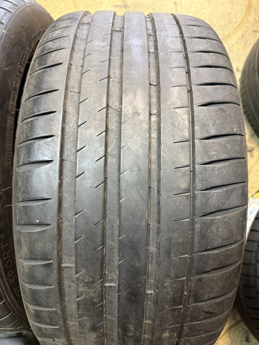 Шины б.у 265 40 R20 Michelin Pilot Sport 4S MO1A 104Y 2 шт