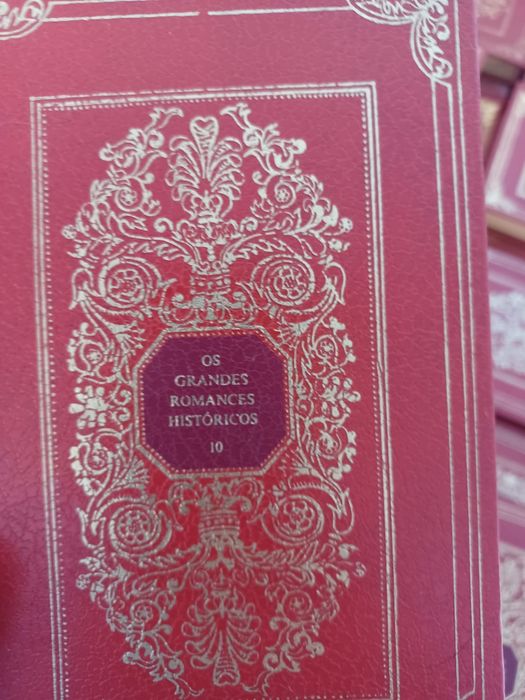 Coleção de livros “Os grandes romances históricos” de Fenimore Cooper