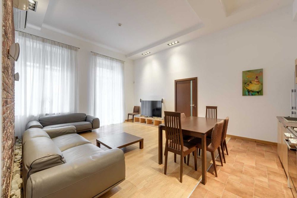 Оренда, вул. Антоновича, 23, 3 кімнати, 90 м², Kiyv rent apartment