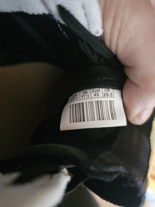 Продаю взуття Puma