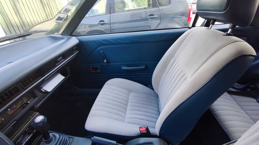 TOYOTA COROLA LIFTBACK DX COUPÉ 1.3 (KE70) Carro clássico 1981
