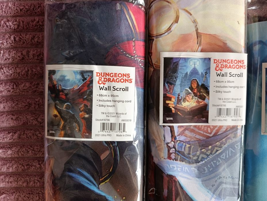 Ultra Pro: Dungeons & Dragons - Wall Scroll - 5 banerów