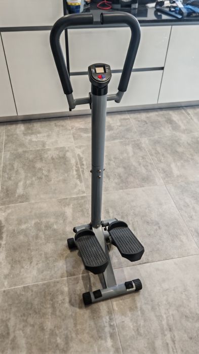 Step com apoio de braços