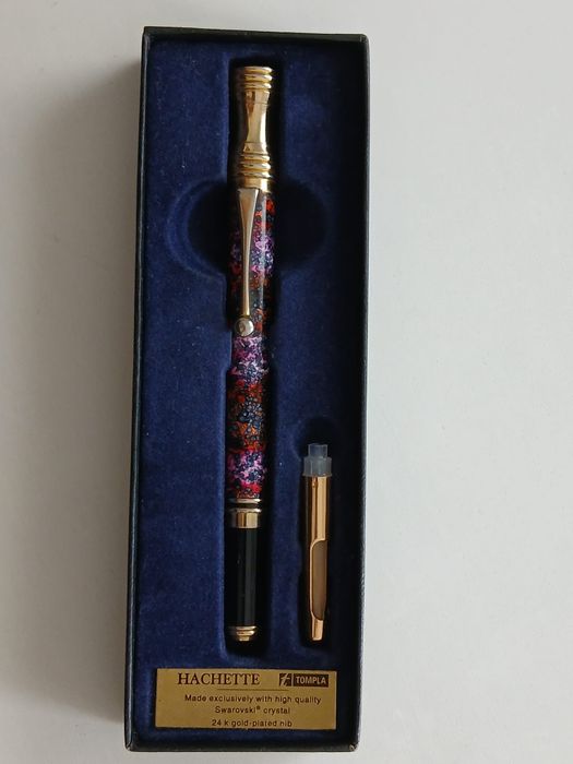 Caneta de tinta permanente da Hachette Tompla