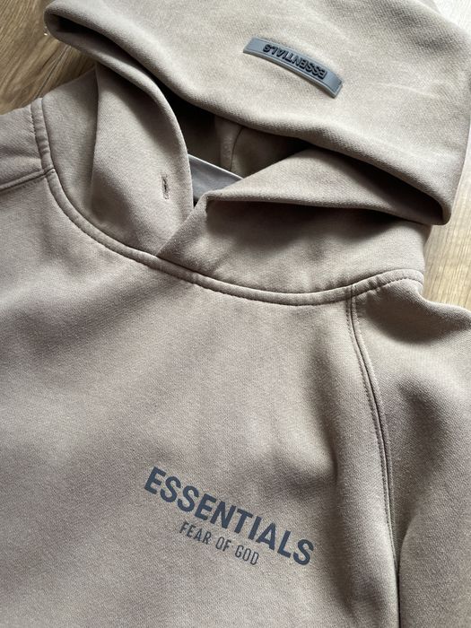 Худак Essentials