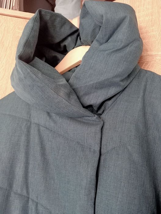 Pikowany płaszcz Reserved r 36