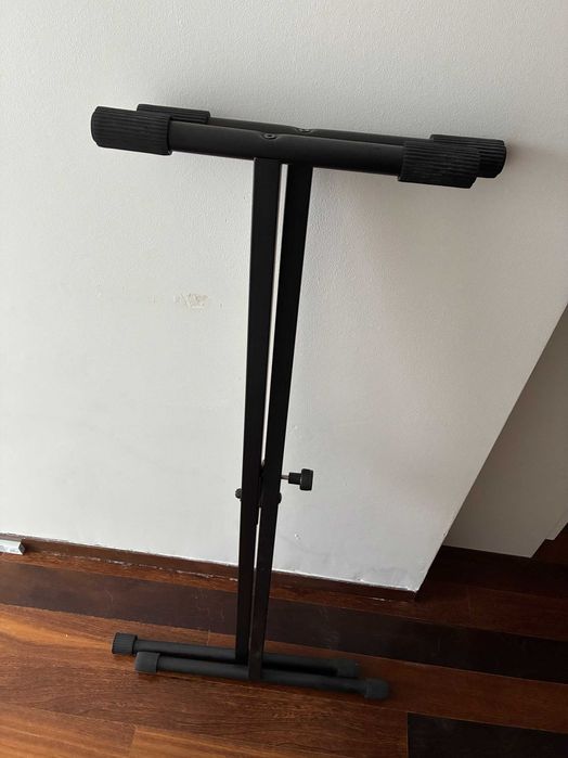Orgao Piano Yamaha PSR-E283 Keyboard como novo