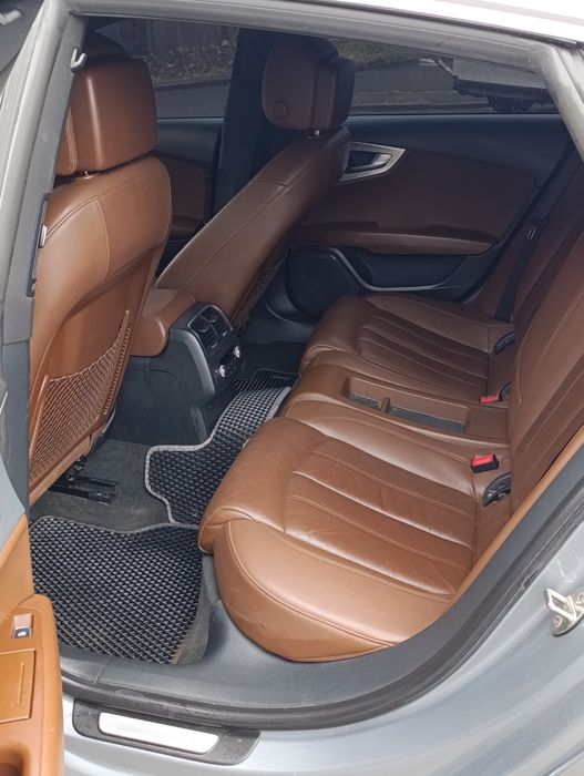 Audi A7 2012 рік  3.0 бензин Quattro