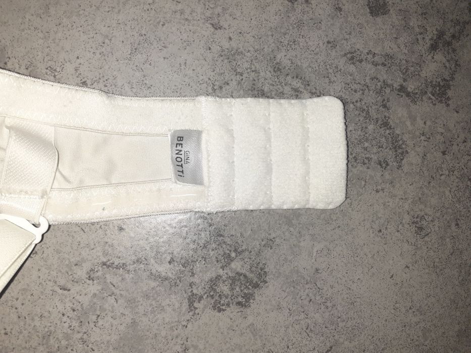 Biustonosz bardotka GINA 75 C jak nowy