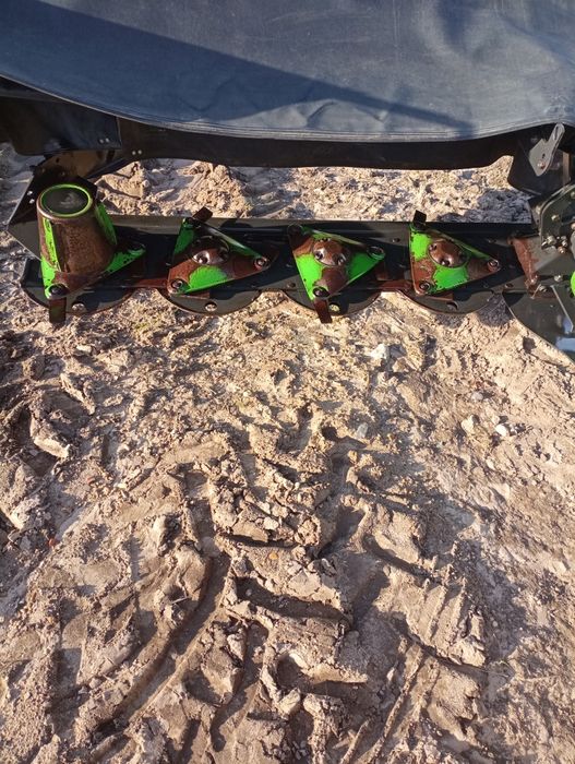 Gadanheira VICON cm1700