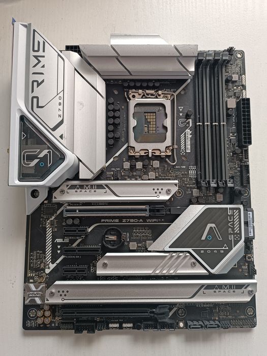 Материнська плата Asus Prime Z790-A WiFi погнуті ніжки сокет 1700