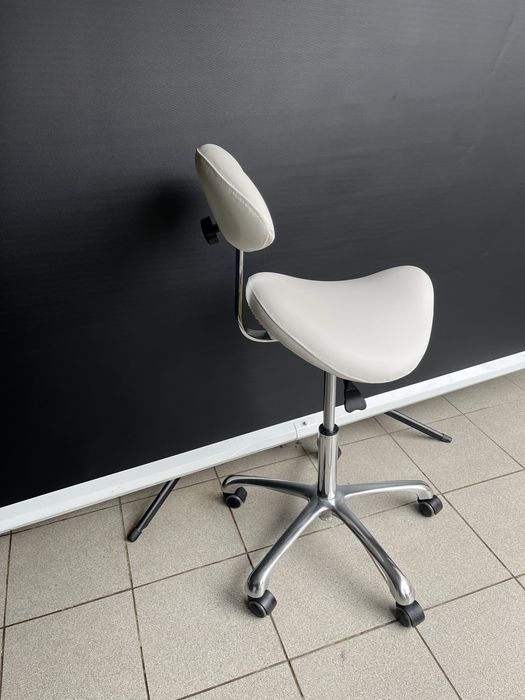 Стілець сідло майстра