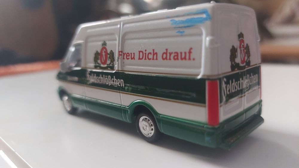 модель фургона Iveco Daily