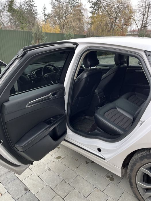 Ford Fusion 2.0 AWD 2017 р.